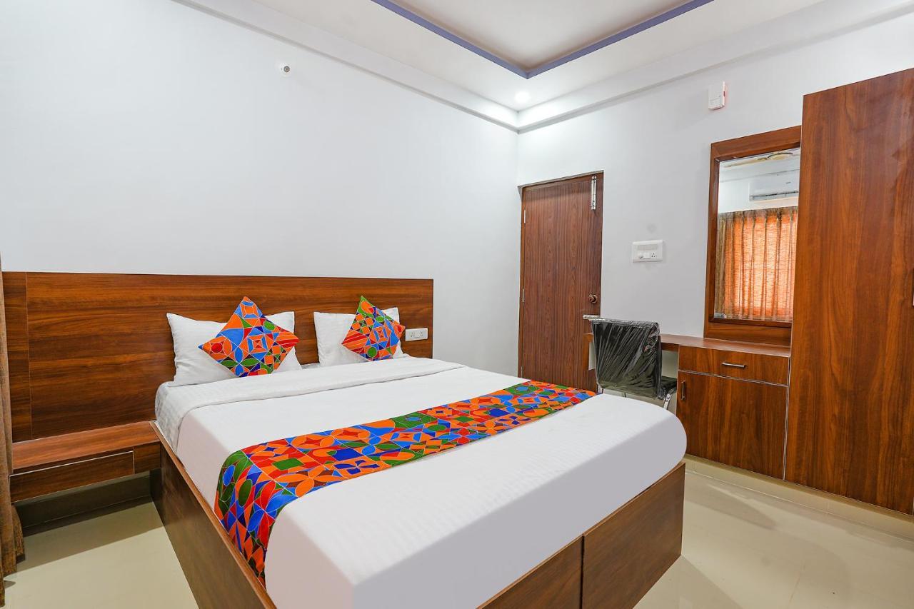 Fabhotel Whitefield Suites Bangalore Buitenkant foto